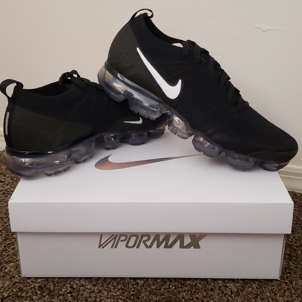 Nike Air Vapormax Flyknit 2
